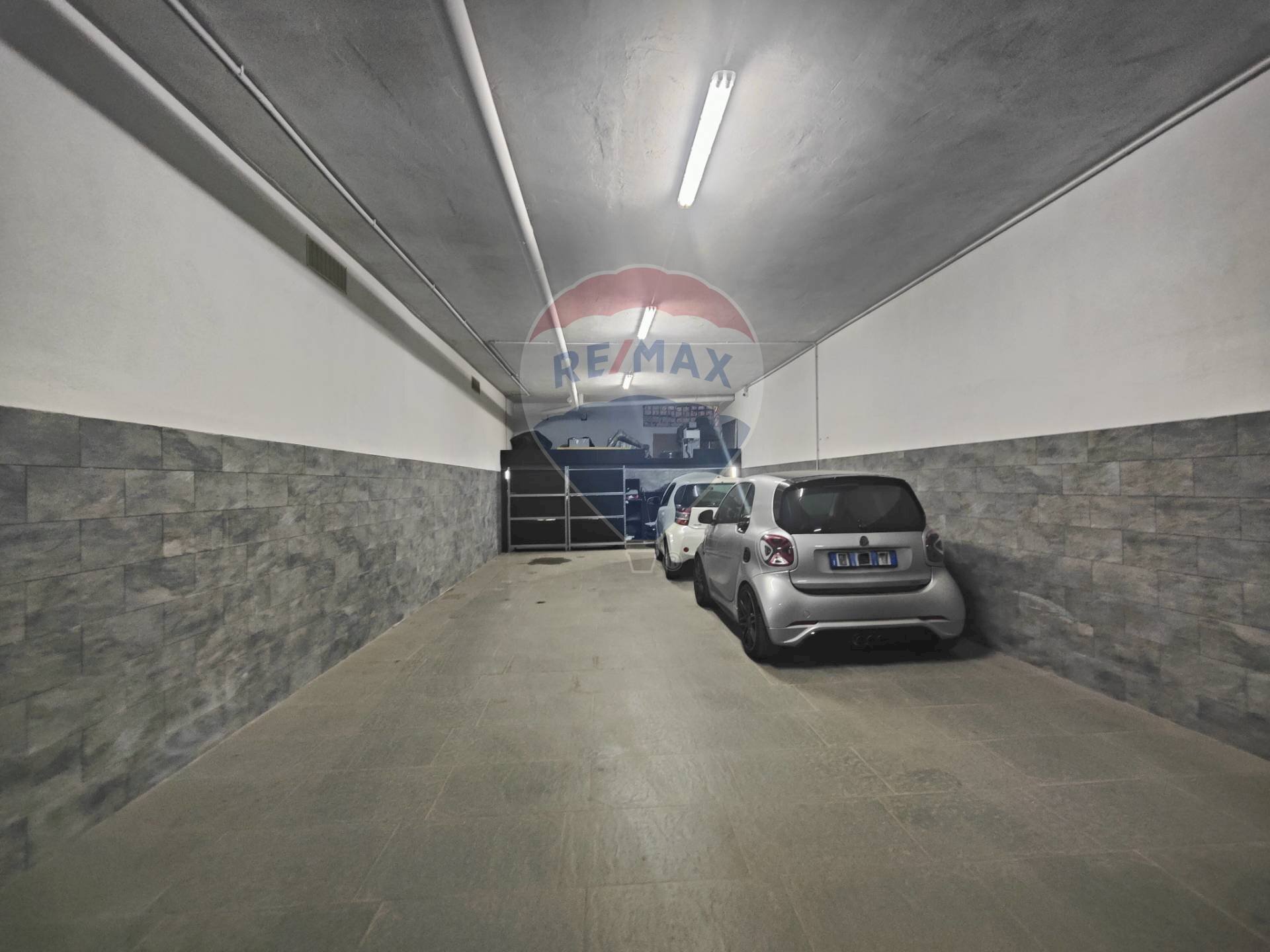 Parcheggio - Box via Monti del Matese
 
66, Casoria - foto 3