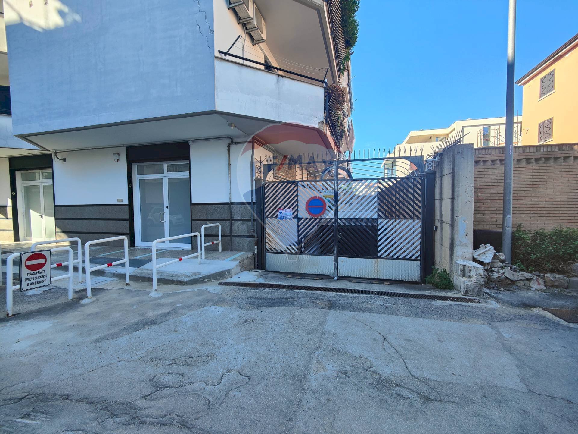 Casa all\'aperto - Box via Monti del Matese
 
66, Casoria - foto 1