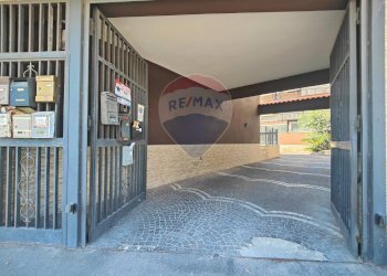 Parcheggio - Villa a Schiera Corso Italia
 
45, Cardito - foto 4