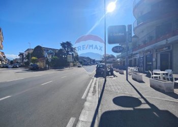 Edificio all\'aperto - Villa a Schiera Corso Italia
 
45, Cardito - foto 5