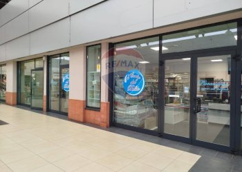 Ricezione / Lobby - Attività Commerciale sp 147
 
12, Arluno - foto 3