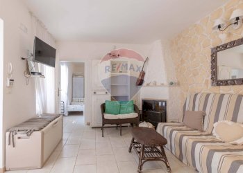 Soggiorno - Villa Contrada Aratico
 
329, Monopoli - foto 8