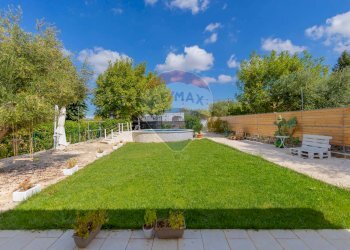 Giardino - Villa Contrada Aratico
 
329, Monopoli - foto 21