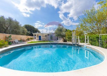 Piscina - Villa Contrada Aratico
 
329, Monopoli - foto 29