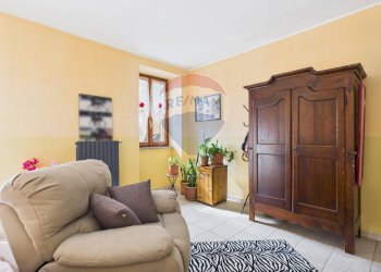 Soggiorno - Casa indipendente FRAZIONE BOTTAROLO
 
4, Barbianello - foto 24