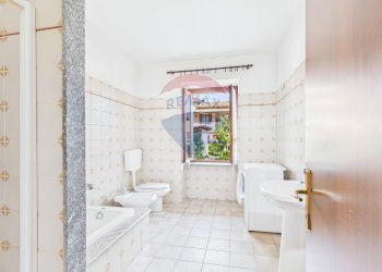 Bagno - Casa indipendente FRAZIONE BOTTAROLO
 
4, Barbianello - foto 40