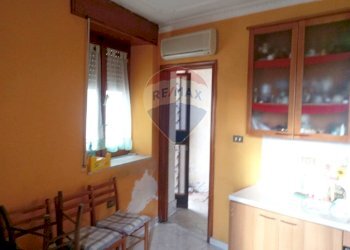 Cucina - Casa indipendente via Matrice
 
44, Maletto - foto 4