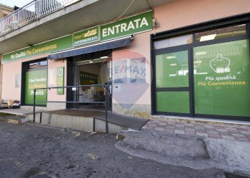 Edificio all\'aperto - Commercial Activity Via Provinciale Per Santa Maria Ammalati
41, Acireale - photo 2