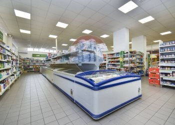 Dispensa di stoccaggio - Commercial Activity Via Provinciale Per Santa Maria Ammalati
41, Acireale - photo 5