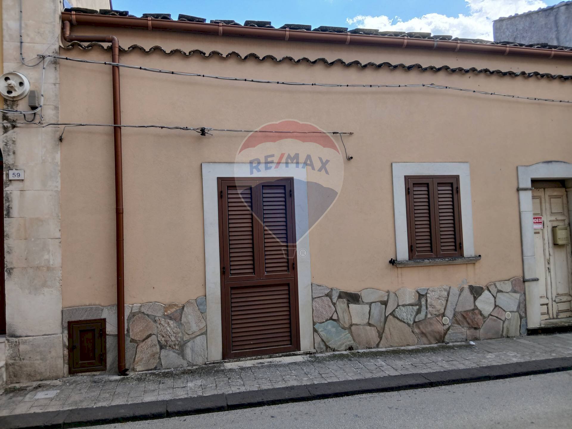 Casa all\'aperto - Appartamento Via Umberto
 
63, Ferla - foto 2