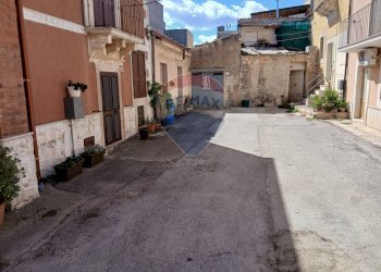 Terrazza - Appartamento Via Umberto
 
63, Ferla - foto 3