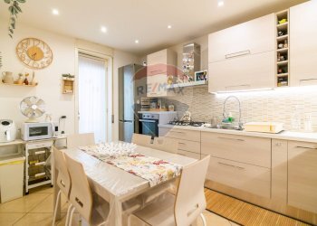 Cucina - Quadrilocale Corso San Vito
 
172, Mascalucia - foto 3
