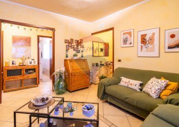 Soggiorno - Quadrilocale Corso San Vito
 
172, Mascalucia - foto 8