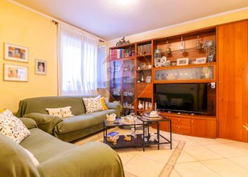 Soggiorno - Quadrilocale Corso San Vito
 
172, Mascalucia - foto 9