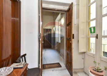 Hall / corridoio - Appartamento Via Eleonora D'Angiò
 
2, Catania - foto 29