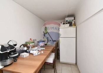 Ufficio - Appartamento Via Eleonora D'Angiò
 
2, Catania - foto 20