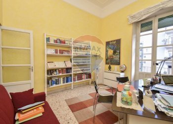 Ufficio - Appartamento Via Eleonora D'Angiò
 
2, Catania - foto 9