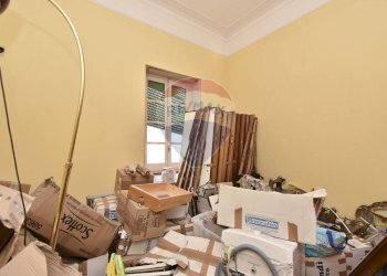 Camera / camera da letto - Appartamento Via Eleonora D'Angiò
 
2, Catania - foto 25