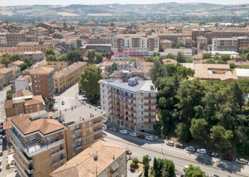Edificio all\'aperto - Appartamento viale papa giovanni ventitreesimo
 
6, Jesi - foto 36