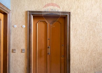 Hall / corridoio - Appartamento viale papa giovanni ventitreesimo
 
6, Jesi - foto 44