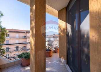 Balcone - Appartamento Via Gioacchino Rossini
 
115, Castelfidardo - foto 18