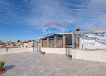 Terrazza - Appartamento Via Gioacchino Rossini
 
115, Castelfidardo - foto 37