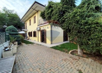 Casa all\'aperto - Quadrilocale Via Alpignano
 
123, Rivoli - foto 1