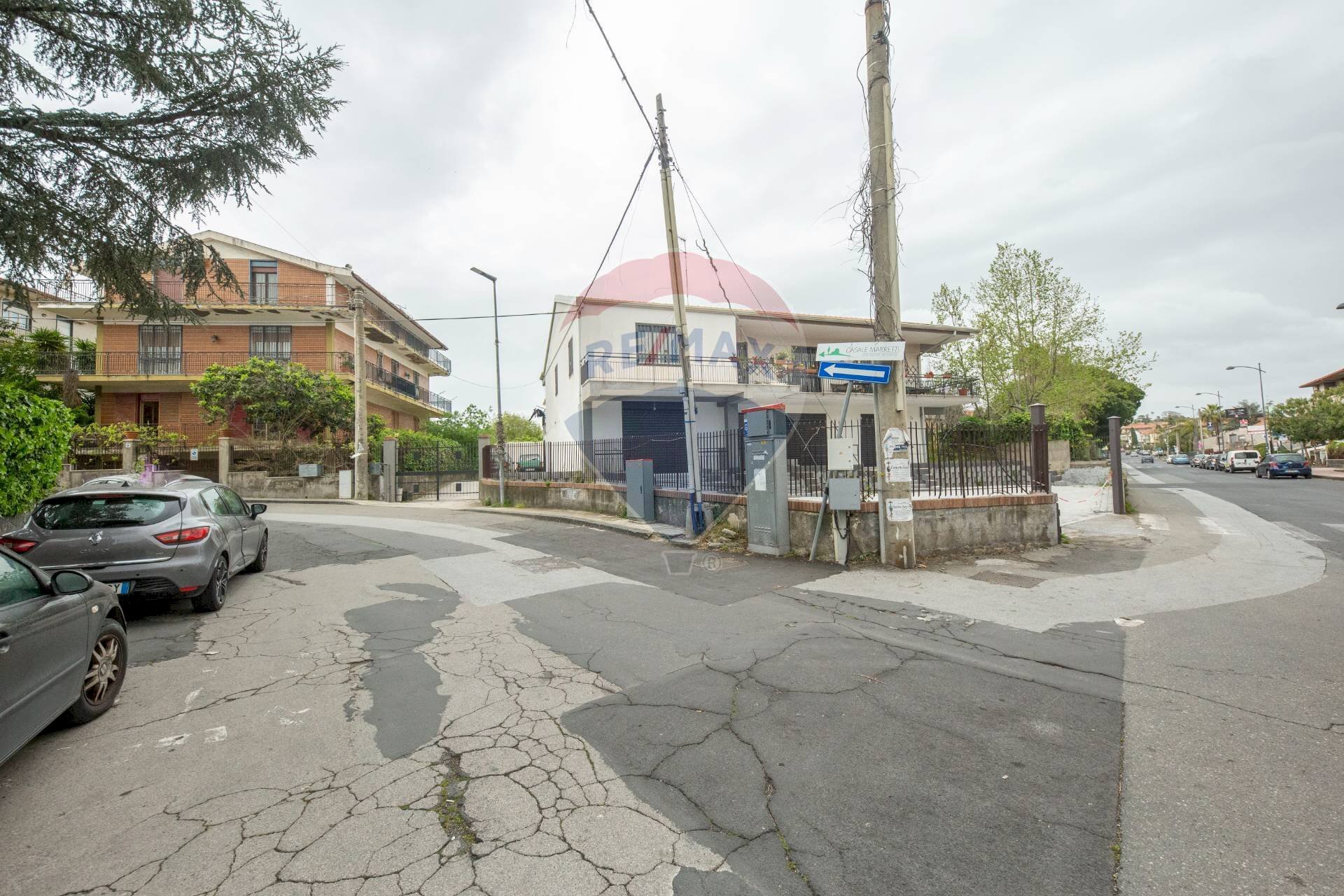 Edificio all\'aperto - Box via quattro novembre
 
62, Mascalucia - photo 3