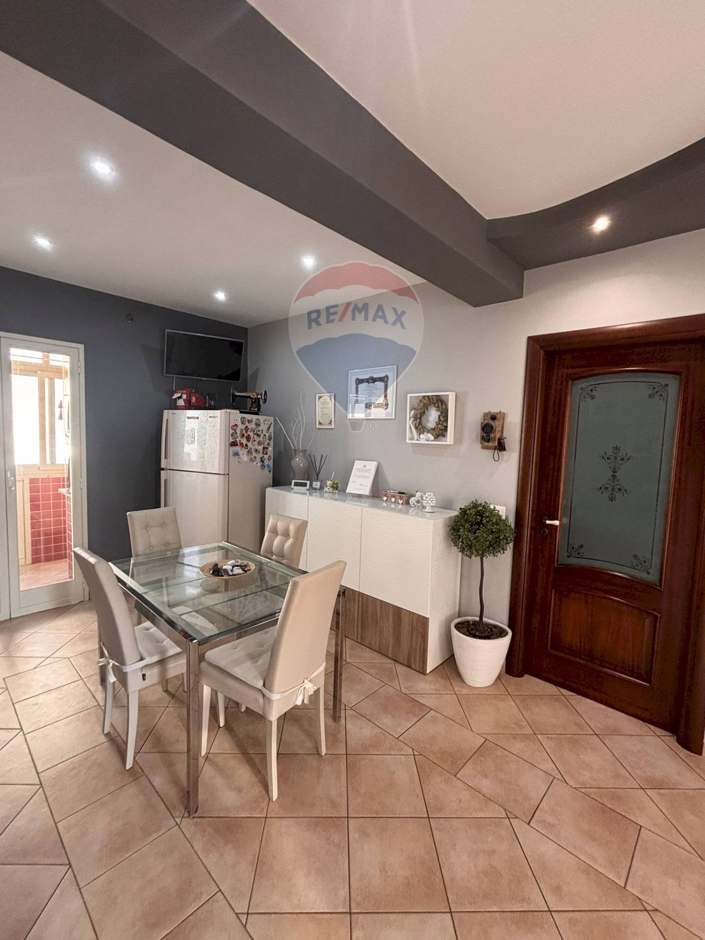 Sala da pranzo - Appartamento VIA SACRO CUORE
 
3/C, Augusta - foto 1