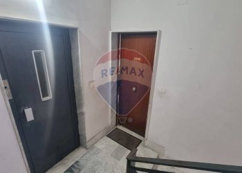 Hall / corridoio - Quadrilocale Via Riccardo Wagner
 
50, Acireale - foto 3