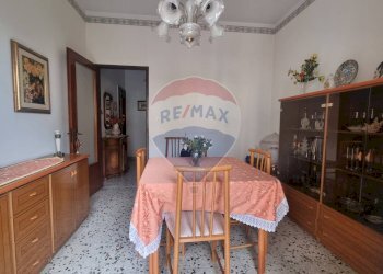 Sala da pranzo - Quadrilocale Via Riccardo Wagner
 
50, Acireale - foto 11