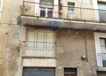 Edificio all\'aperto - Casa indipendente Via G.B. odierna
 
119, Ragusa - foto 1