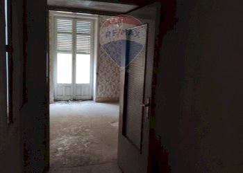 Hall / corridoio - Casa indipendente Via G.B. odierna
 
119, Ragusa - foto 27