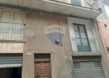 Edificio all\'aperto - Casa indipendente Via G.B. odierna
 
119, Ragusa - foto 38