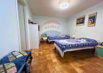 Camera / camera da letto - Semi-detached house Mare e natura nisportino, Rio - photo 36