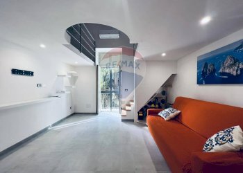 Soggiorno - Quadrilocale Napoli - foto 2