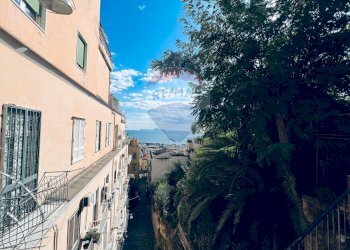 Edificio all\'aperto - Quadrilocale Napoli - foto 16