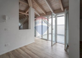 Interno - Villa Via San Gaudenzio
 
12, Ponte San Pietro - foto 34