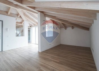 Interno - Villa Via San Gaudenzio
 
12, Ponte San Pietro - foto 35