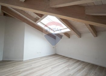 Interno - Villa Via San Gaudenzio
 
12, Ponte San Pietro - foto 43