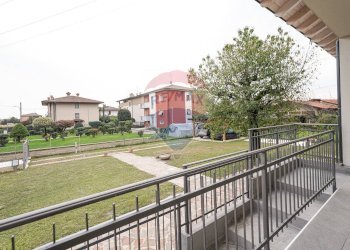 Balcone - Villa Via San Gaudenzio
 
12, Ponte San Pietro - foto 49