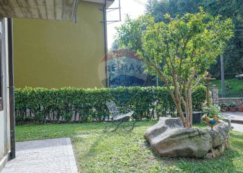 Giardino - Semi-detached house via bergamina
 
6, Ranica - photo 14