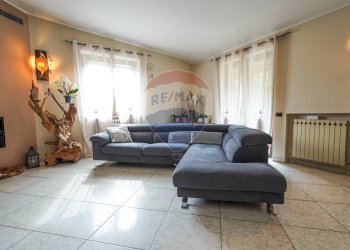 Soggiorno - Semi-detached house via bergamina
 
6, Ranica - photo 24