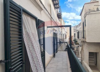 Balcone - Quadrilocale Via Celestino V
 
24, Vieste - foto 11