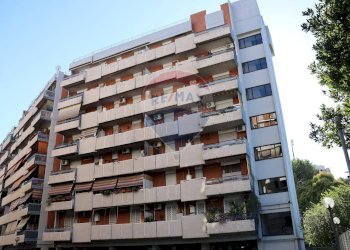 Edificio all\'aperto - Two-room apartment Via Eudo Giulioli
47, Roma - photo 2