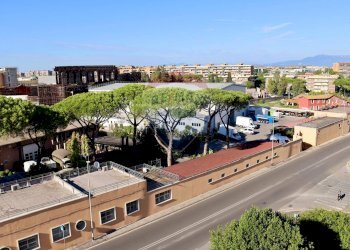 Edificio all\'aperto - Two-room apartment Via Eudo Giulioli
47, Roma - photo 6