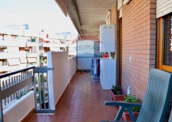 Balcone - Two-room apartment Via Eudo Giulioli
47, Roma - photo 17