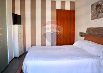 Camera / camera da letto - Two-room apartment Via Eudo Giulioli
47, Roma - photo 29