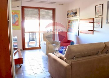 Soggiorno - Two-room apartment Via Eudo Giulioli
47, Roma - photo 34