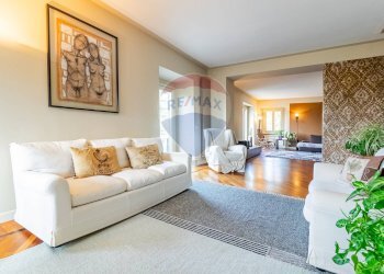 Soggiorno - Attico Via Silvio Pellico
 
18, Besana in Brianza - foto 6